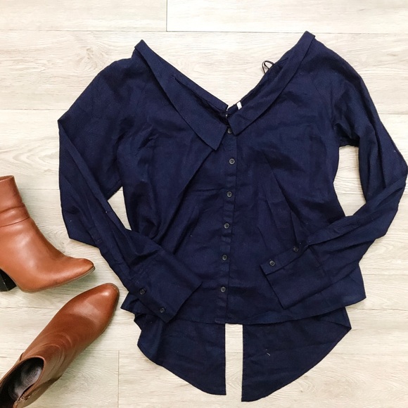 ๐ NWT Free People Button Up Open Back Blouse - Picture 1 of 3